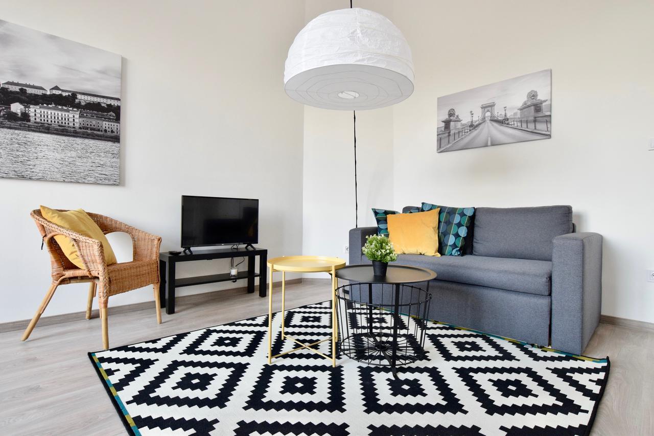 Standard Apartment By Hi5 - Bazilika Suite — Fotók 1